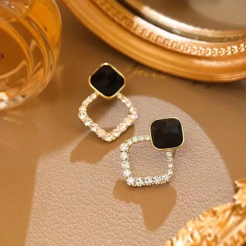 Classic Black Square Ear Stud Women's Fashion Shiny Rhinestone Earrings