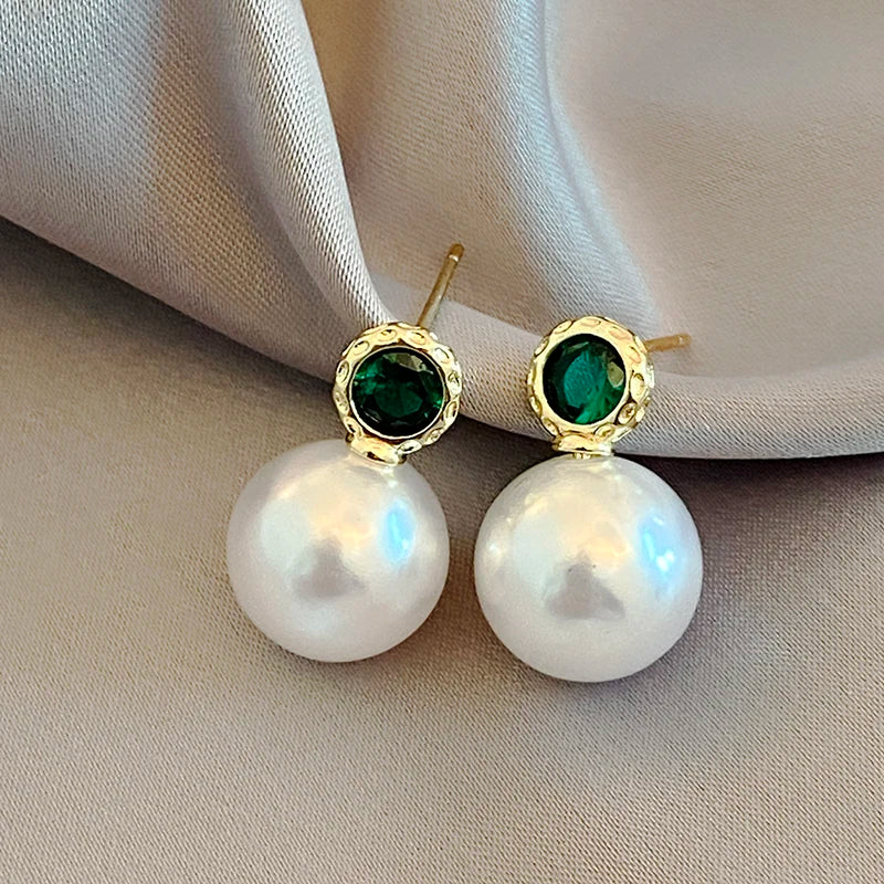 New French Elegant Gold Color Bean Spliced Flat Pearl Earrings