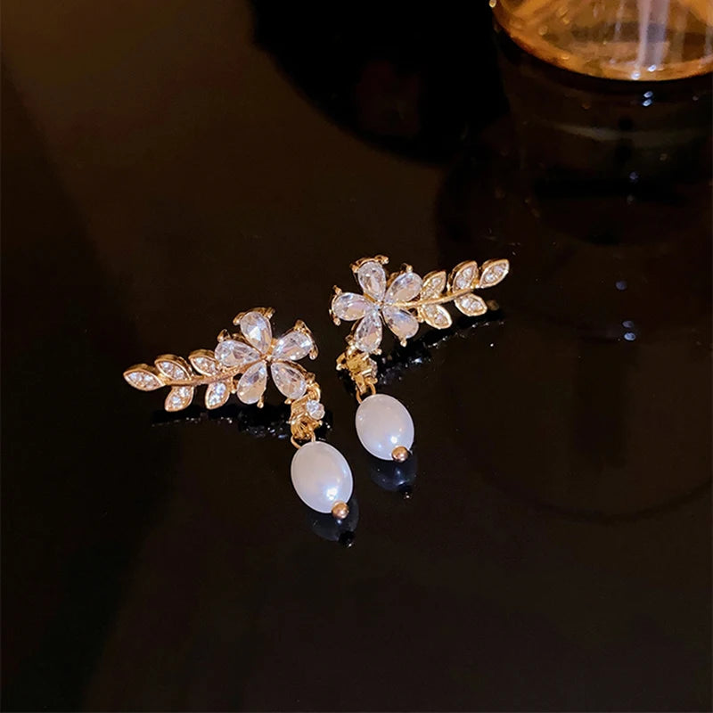 Light Luxury Zircon Stud Earrings Women's Fashion