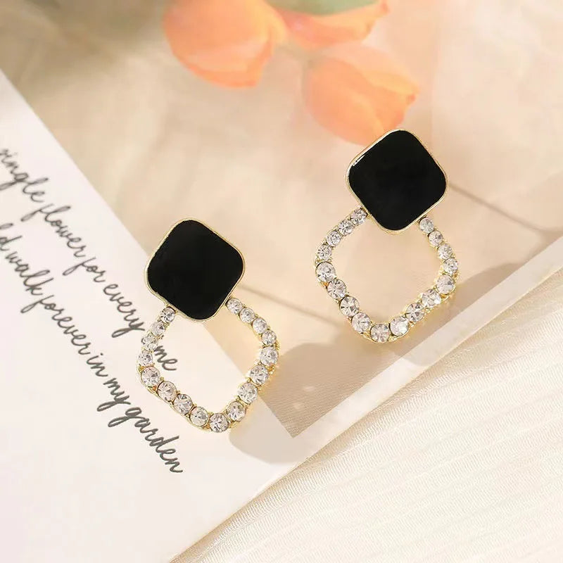 Classic Black Square Ear Stud Women's Fashion Shiny Rhinestone Earrings