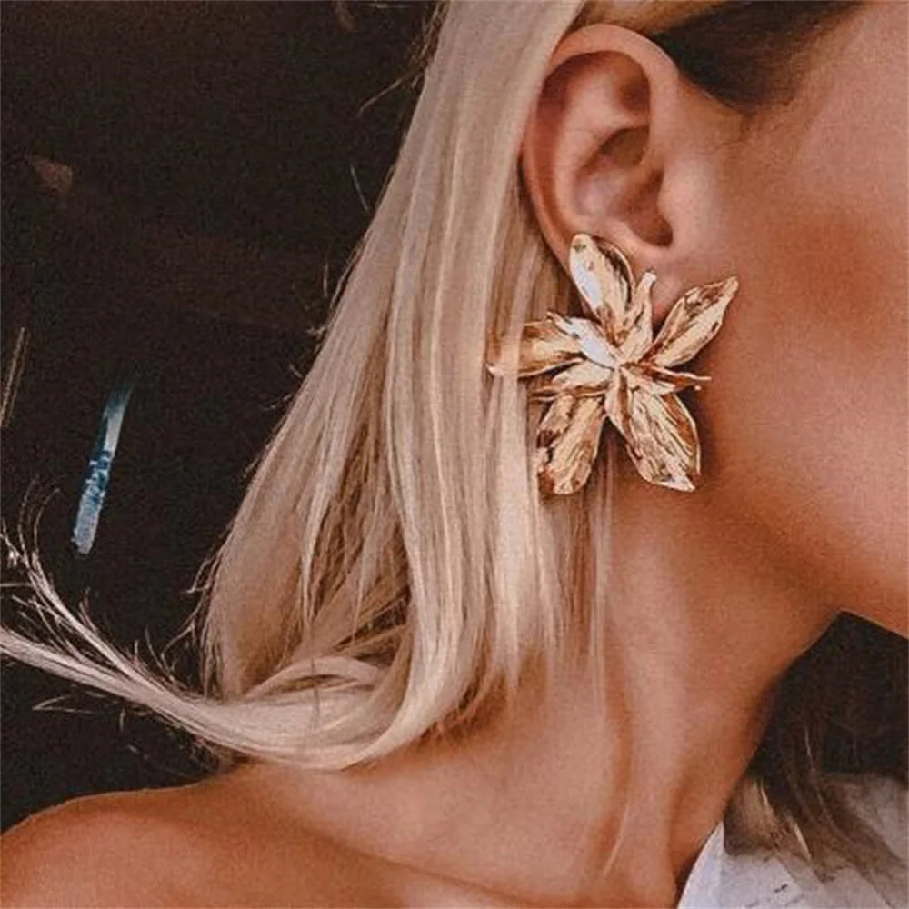 Large Flower Stud Earring Trendy Alloy Gold Color Earrings