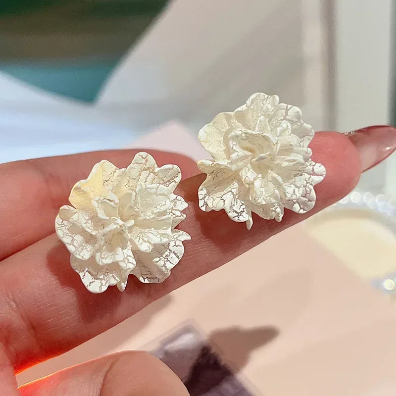 Big Flowers Stud Earrings