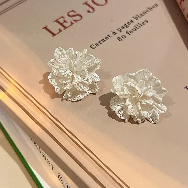 Big Flowers Stud Earrings