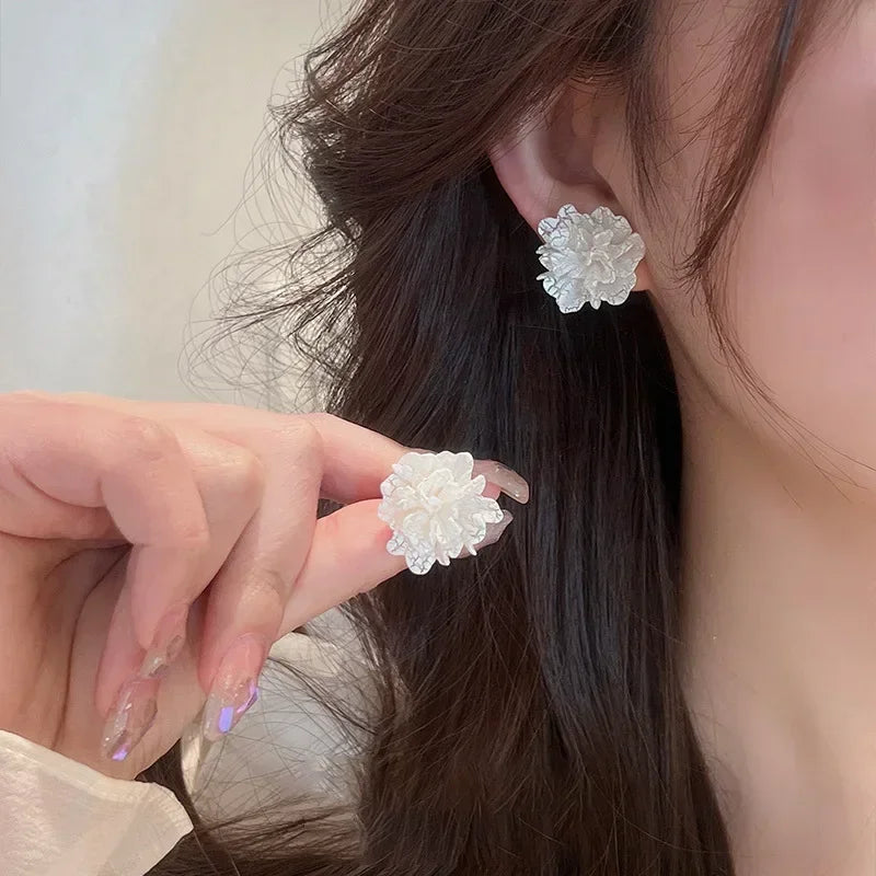 Big Flowers Stud Earrings