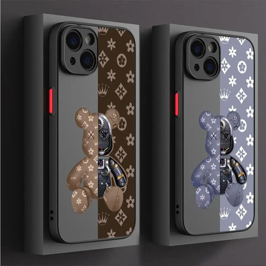 Luxury Robots Bears Phone Case for Apple iPhone 15 16 Pro 13 14 Plus SE 12 11Matte